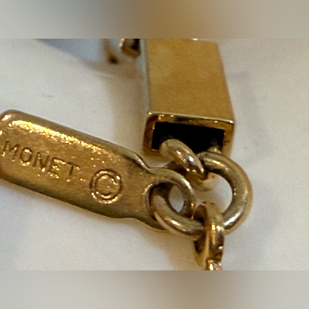 Vintage Monet PAT.PEND Gold box‎ link chain geometric Necklace 30” - Picture 7 of 15